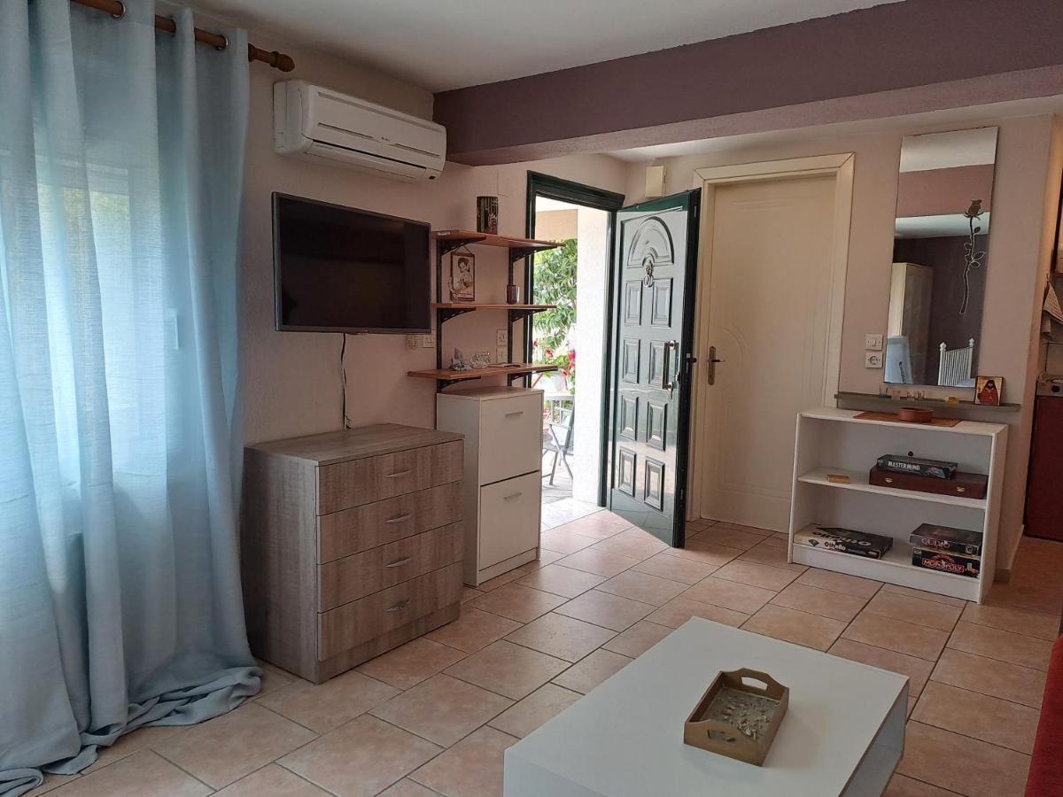 Secret Garden Apartment Kavála Luaran gambar